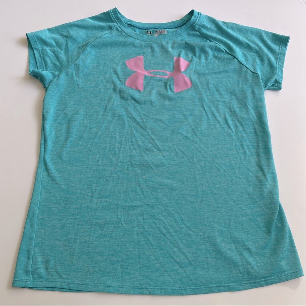 Under Armour tee